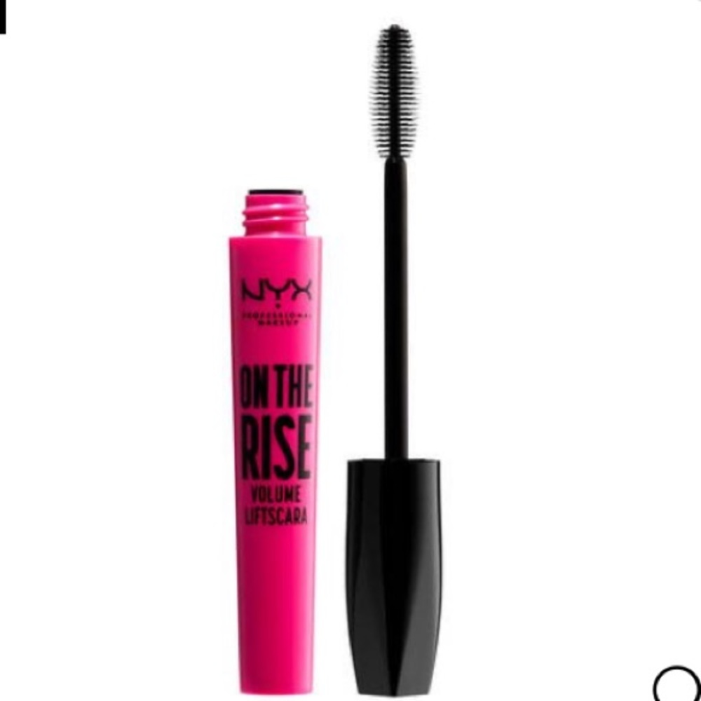 NYX Bundle - Picture 6 of 12
